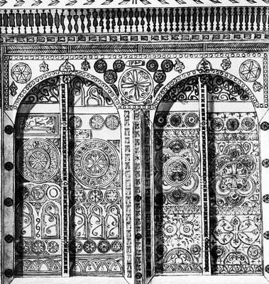 Резной деревянный портал (19 в.) древней мечети в с. Каракюре.