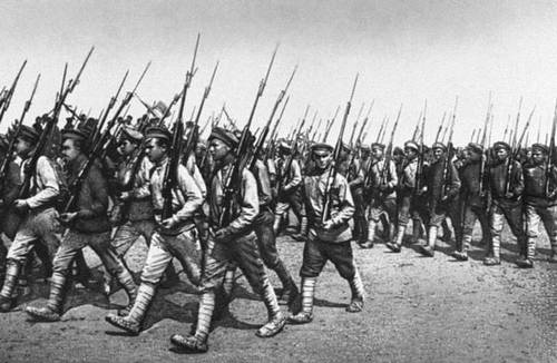 Парад частей Красной Армии. Харьков. 1920.