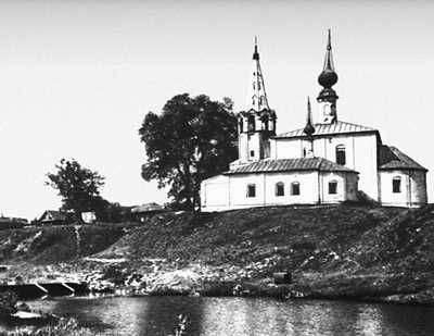 Суздаль. Косьмодемьянская церковь. 1725.
