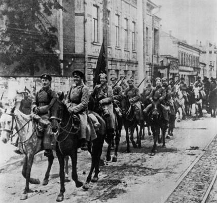 Вступление частей Красной Армии в Казань. 1918.