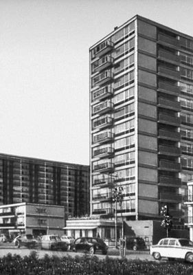Х. А. Маскант и др. Жилые дома на улице Карел Дорманстрат в Роттердаме. 1958.