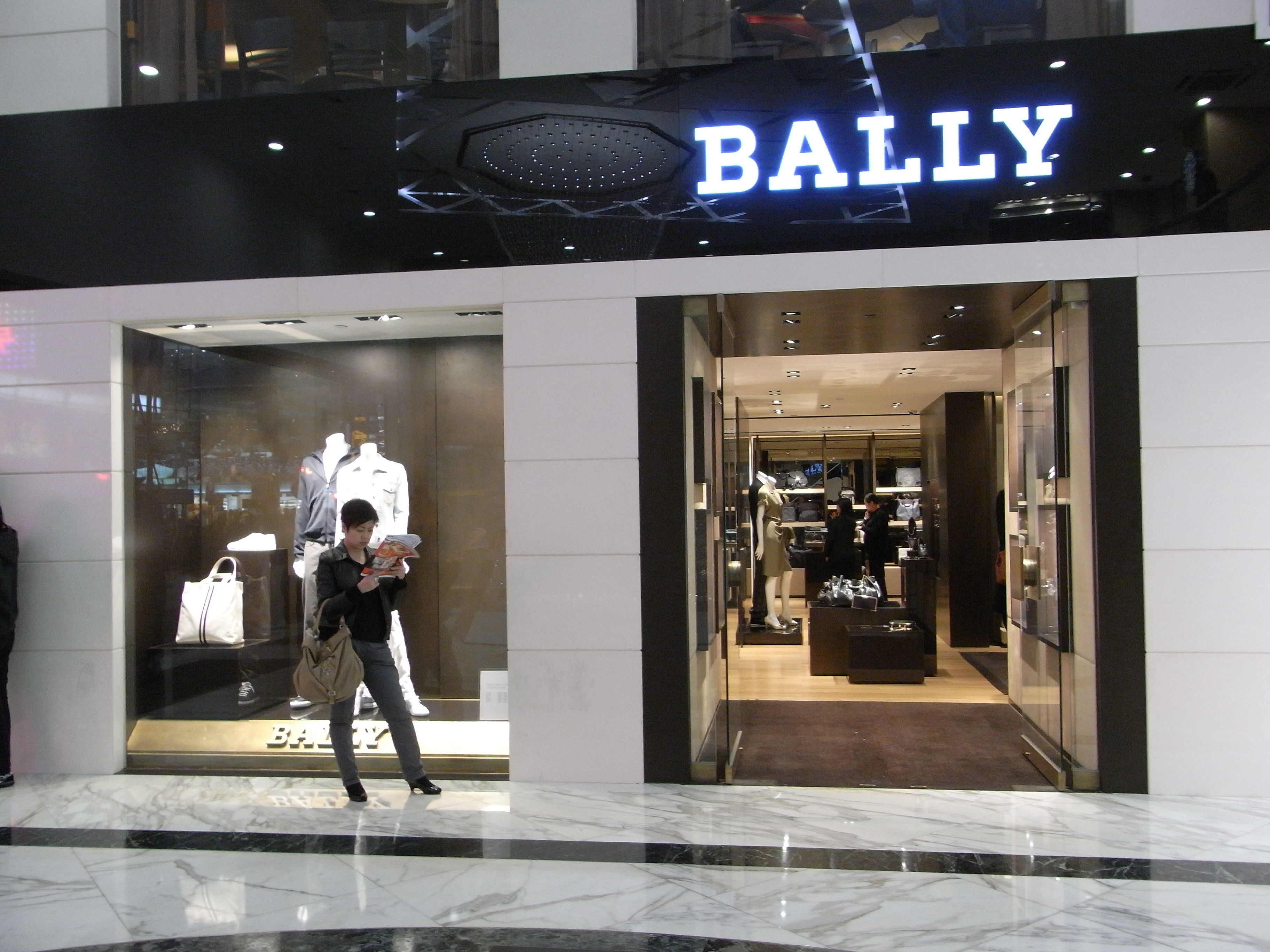 bally outlet online store