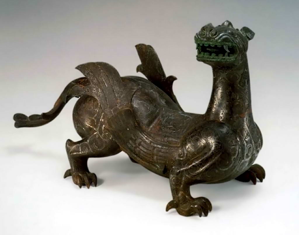 Скультура крылатого дракона.    4 в. до н.э.
