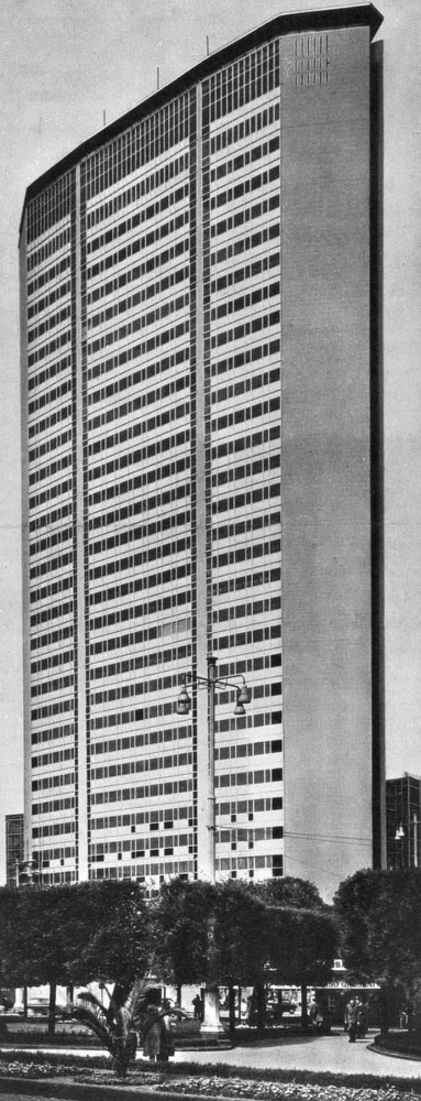 Дж. Понти, П. Л. Нерви и др. Конторское здание Пирелли в Милане. 1956 - 1960.