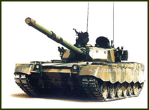 Второй прототип танка «Тип 90-II» с германским двигателем MTU396. Обратите внимание на колпак вентилятора на крыше бвшни
