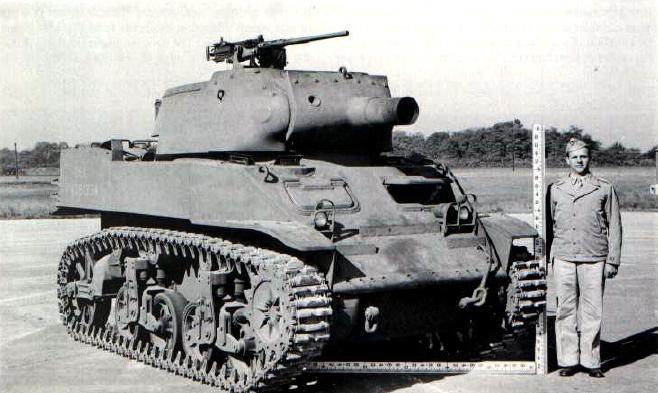 Первый прототип M8 на Абердинском полигоне, 22 сентября 1942.

