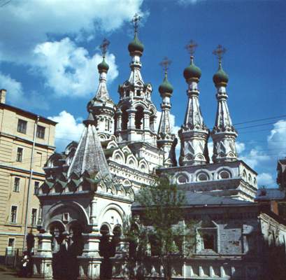 Церковь Рождества Богородицы в Путинках