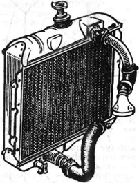 Радиатор системы водяного охлаждения автомобильного двигателя