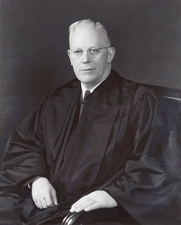 Реферат: Earl Warren Cheif Justice Of The Supreme