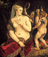 Titian Venus Mirror (furs).jpg