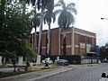 Praça da Prefeitura e antigo prédio da Telemar, Coronel Fabriciano MG.jpg