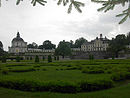 Oranienbaum Bottom Garden & Big palace 25-07-04.jpg