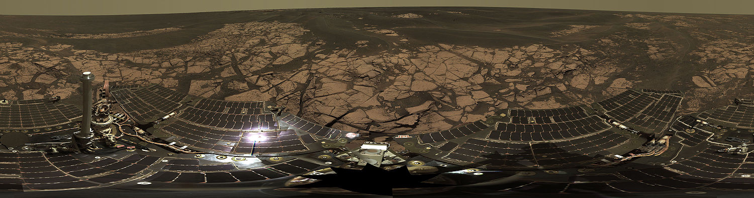 Панорама Оппортьюнити, снятая на краю кратера Эребус.