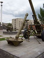 120-millimetre calibre mortar 001.jpg