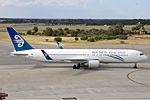 Air New Zealand Boeing 767-300 PER Koch.jpg