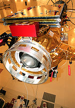 Зонд «Deep Space 1», подготовка к установке в РН