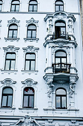 Lighthouse Wien.jpg