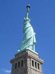 Как называется статуя в америке. 180px Statue of Liberty April 2008. Как называется статуя в америке фото. Как называется статуя в америке-180px Statue of Liberty April 2008. картинка Как называется статуя в америке. картинка 180px Statue of Liberty April 2008