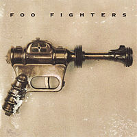 Обложка альбома «Foo Fighters» (Foo Fighters, 1995)