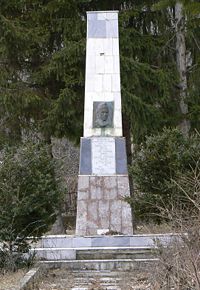 Golema-Fucha-village-Bulgaria-war-monument.JPG