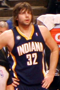 Josh McRoberts Bulls vs Pacers December 2009.jpg