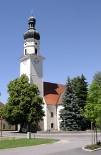Pfarrkirche Sankt Martin im Innkreis.jpg