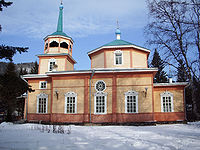код листвянки иркутской области. 200px Svjato Nokolskaja Tserkov Irkutskaja Oblast Listvjanka 01. код листвянки иркутской области фото. код листвянки иркутской области-200px Svjato Nokolskaja Tserkov Irkutskaja Oblast Listvjanka 01. картинка код листвянки иркутской области. картинка 200px Svjato Nokolskaja Tserkov Irkutskaja Oblast Listvjanka 01. Листвянка расположена по правую сторону истока реки Ангары и вытянута на северо-восток вдоль озера Байкал на 5 км.