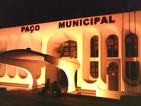 Tupã City Hall at night.jpg