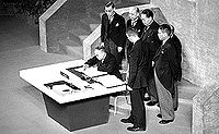 Yoshida signs San Francisco Peace Treaty.jpg