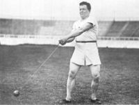 Джон Флэнаган на Олимпиаде 1908