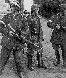 220px AK soldiers Parasol Regiment Warsaw Uprising 1944