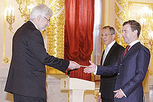 220px Dmitry Medvedev 29 May 2009 7