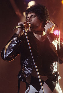 Freddie Mercury performing in New Haven, CT, November 1978.jpg