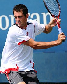 Guillermo Garcia-Lopez at the 2010 US Open 02.jpg