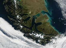 территорию какого острова делят между собой чили и аргентина. 220px NASA Tierra del Fuego image. территорию какого острова делят между собой чили и аргентина фото. территорию какого острова делят между собой чили и аргентина-220px NASA Tierra del Fuego image. картинка территорию какого острова делят между собой чили и аргентина. картинка 220px NASA Tierra del Fuego image