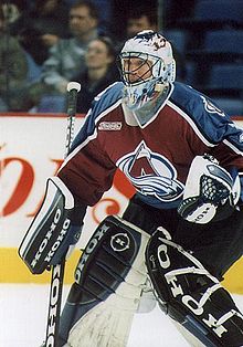 Вратарь голкипер чем отличается. 220px Patrick Roy 1999. Вратарь голкипер чем отличается фото. Вратарь голкипер чем отличается-220px Patrick Roy 1999. картинка Вратарь голкипер чем отличается. картинка 220px Patrick Roy 1999.