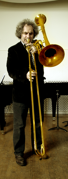 Trombone with two bells.png