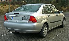Ford Focus I Stufenhecklimousine (1999–2001) rear MJ.JPG