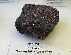 Stolzit - Broken Hill, Australien.jpg