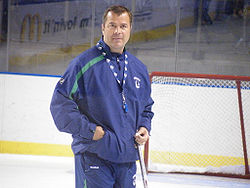 AlainVigneault2009a.jpg