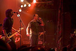 Bad Religion на концерте в 2005 году.