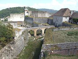 Citadelle de Besançon - Front royal - Ensemble.JPG