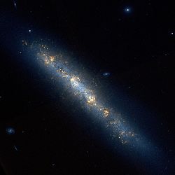 NGC 4700 Hubble WikiSky.jpg