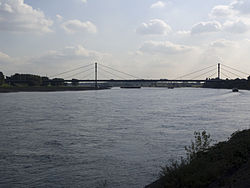 Мост Нойенкамп