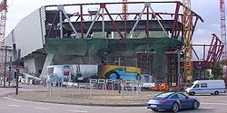 Neues Porsche-Museum am Porscheplatz Stuttgart-Zuffenhausen 2007 Foto Wolfgang Pehlemann DSCN8511.jpg