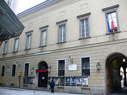 Piccolo Teatro Milano.jpg