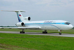 Tu-154 bort Ra-85693.jpg