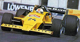 Артуро Мерцарио за рулем болида собственной команды Merzario A2 на Гран-при США-Запад 1979 года