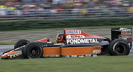 Оливье Груйяр за рулём Osella FA1M-E 1990 года