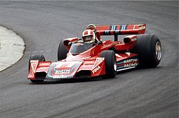 Stommelen auf Brabham 1976.jpg